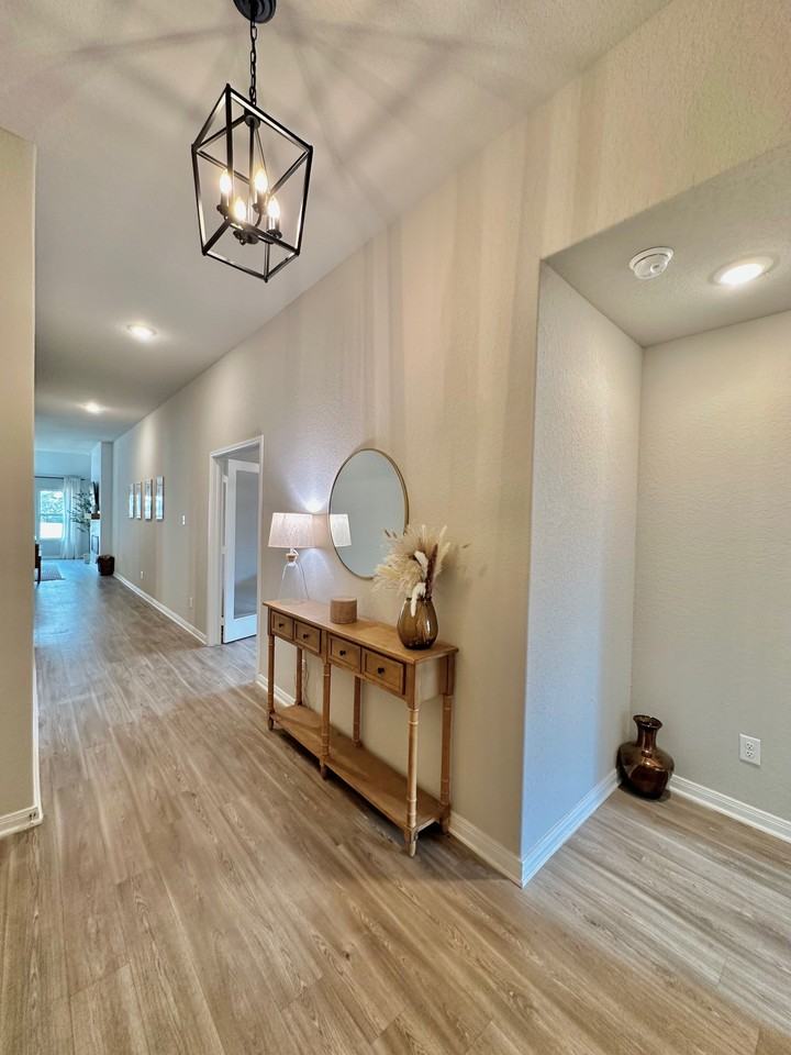 1112 Elm Fall #NA - Photo 3 of 20