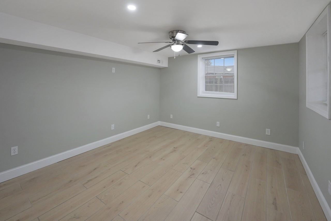 4275 Samoa Dr #NA - Photo 2 of 10