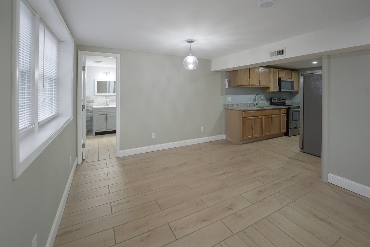 4275 Samoa Dr #NA - Photo 3 of 10