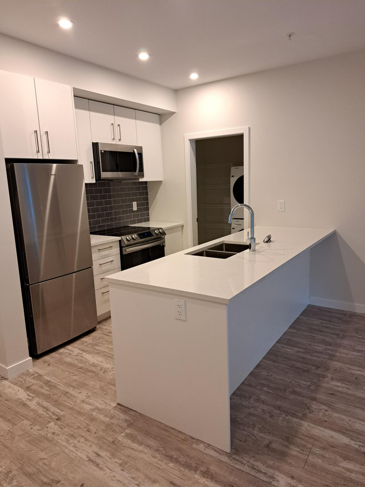 Fraser Landing - Photo 3 of 13