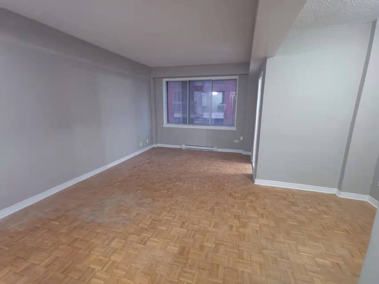 1650 Boulevard René-Lévesque Ouest - Photo 4 of 18