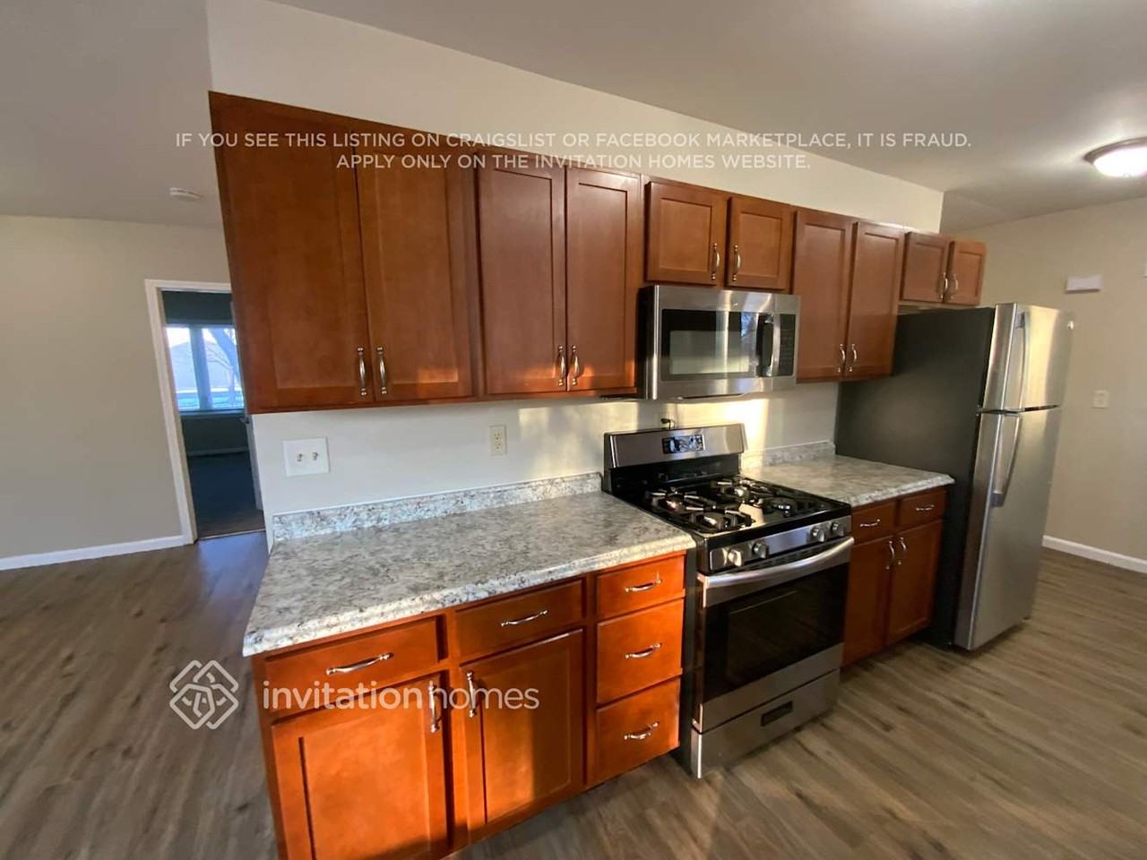 5757 Adair Ave N - Photo 7 of 16
