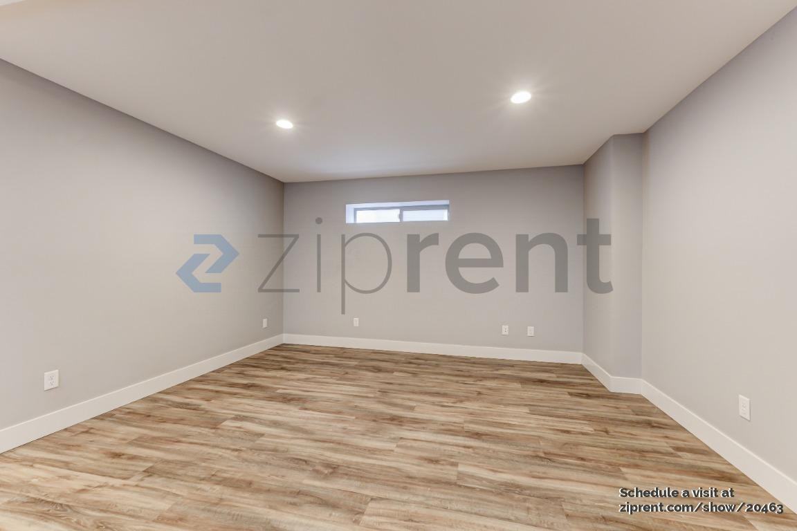 7924 Se Raymond St #B - Photo 6 of 15