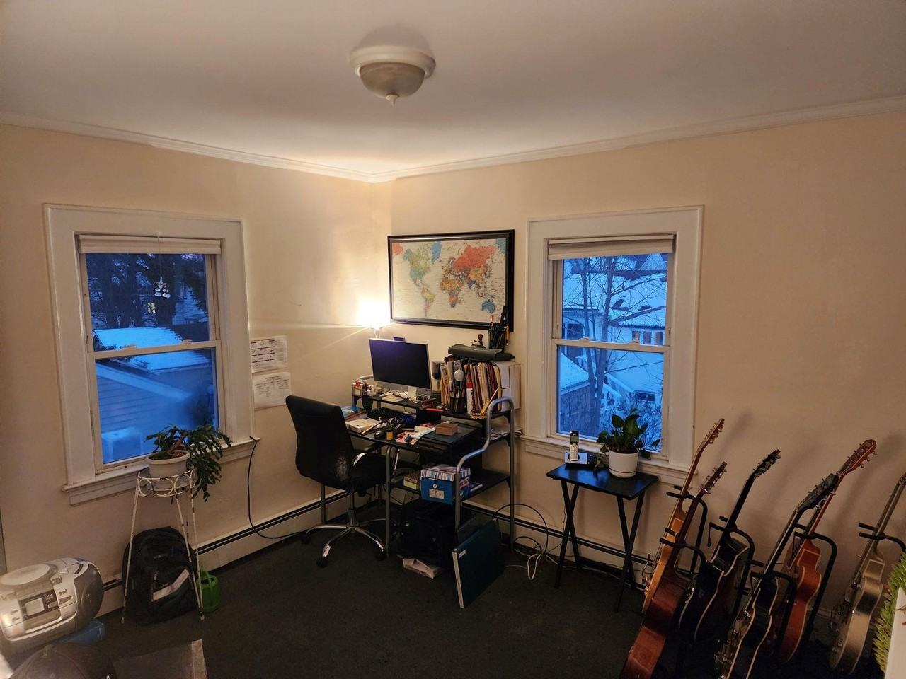 190 Hewlett Ave - Photo 3 of 19