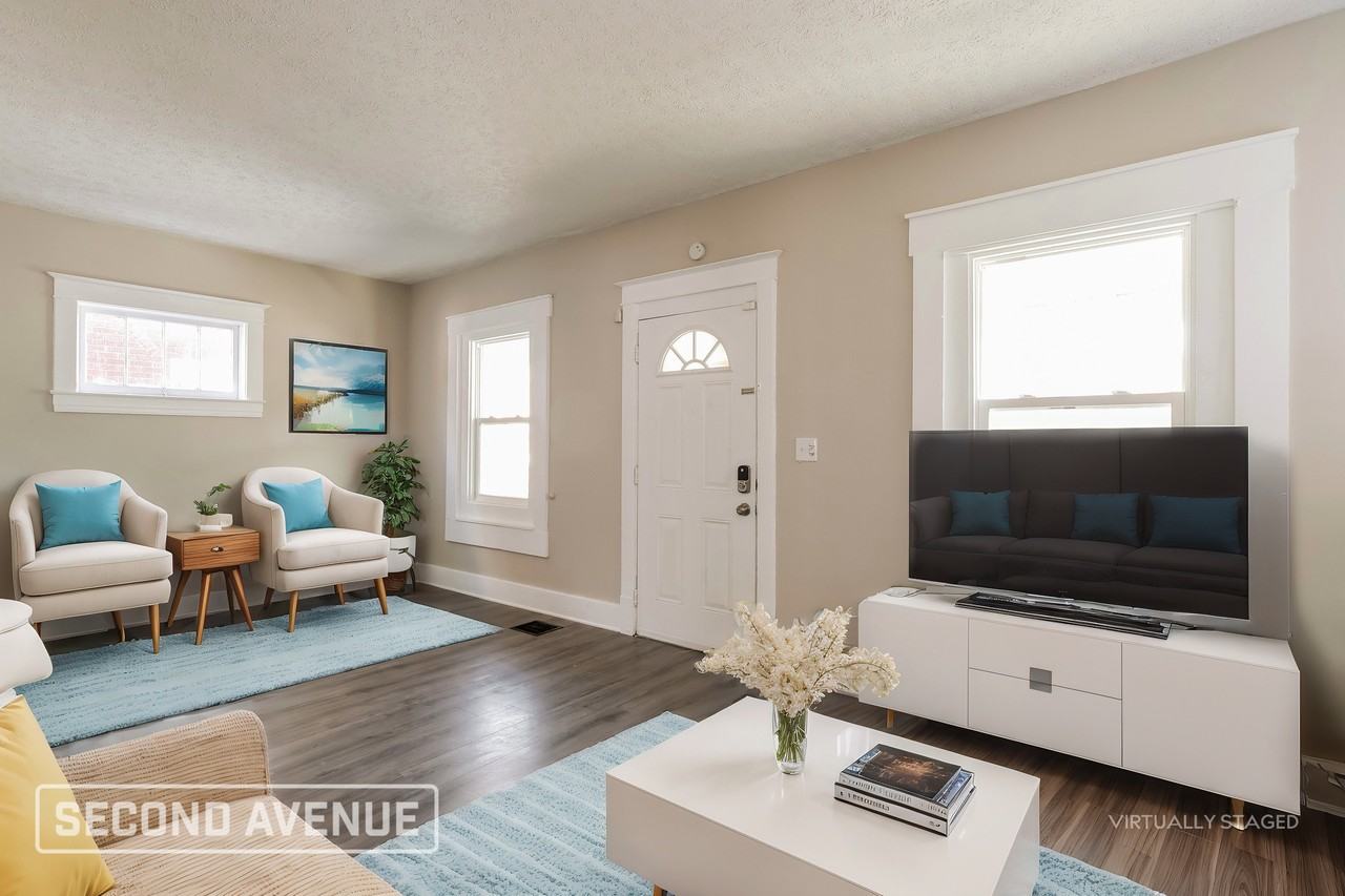 646 S 43rd St - Photo 2 of 29
