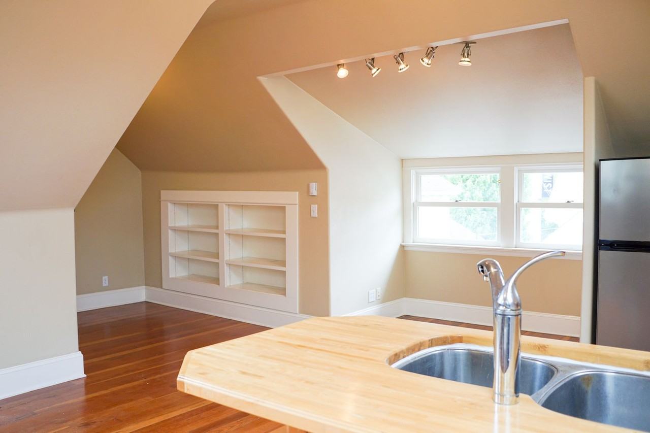 209 Nw 23rd Ave #304 - Photo 2 of 18