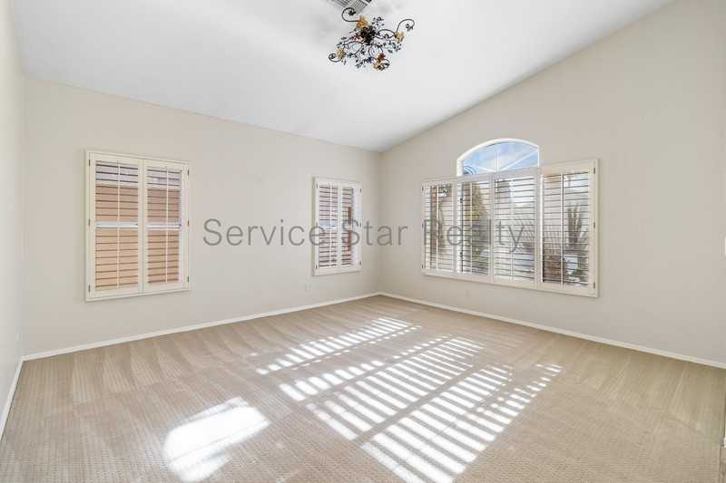 2540 E Cathedral Rock Dr - Photo 5 of 34