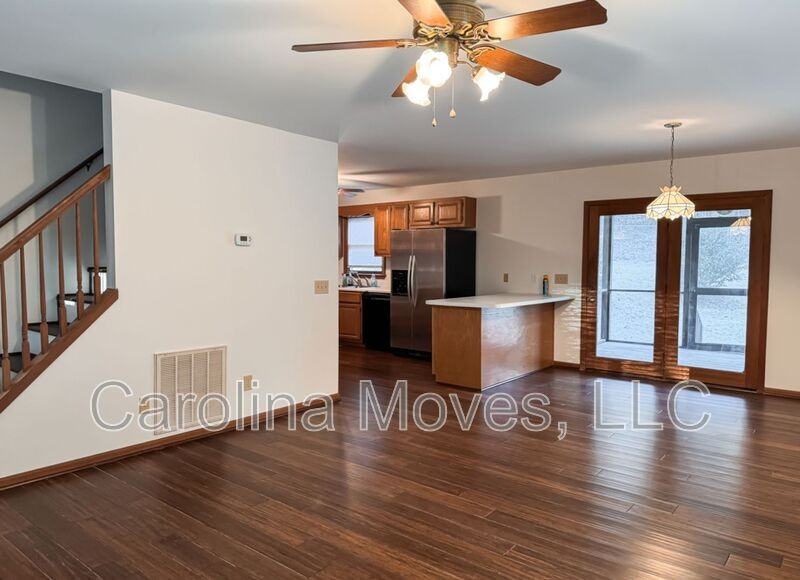 223 Hitt Rd - Photo 3 of 13