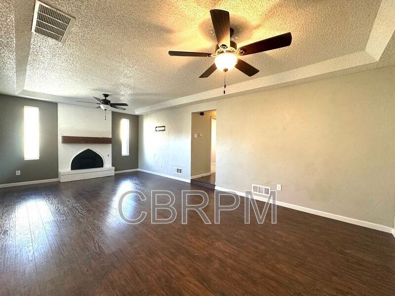 6911 Gary Ave #A - Photo 3 of 10