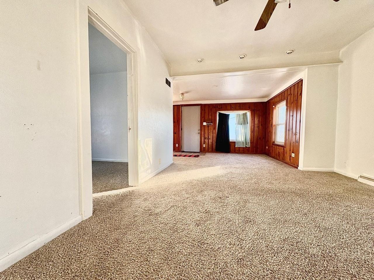 2710 Milburn Blvd - Photo 3 of 12