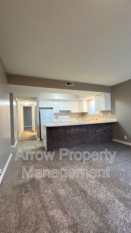 1500 S Folsom St - Photo 4 of 13