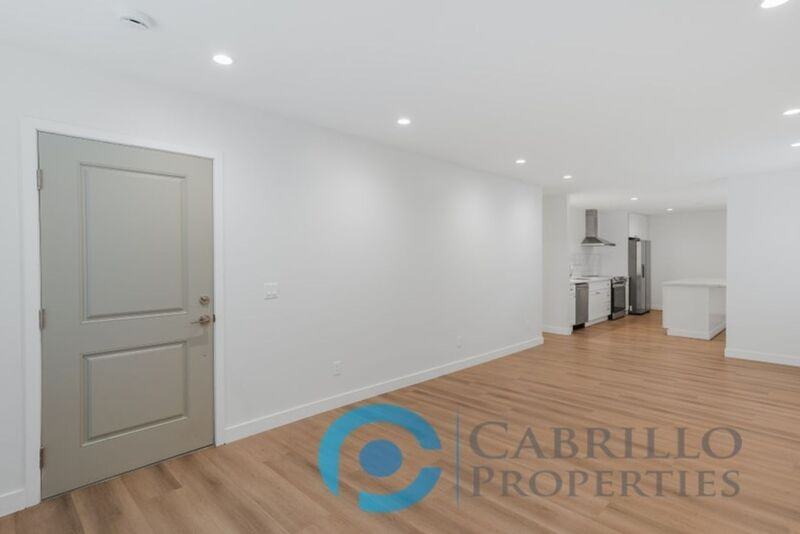 3645 Logan Ave - Photo 4 of 21