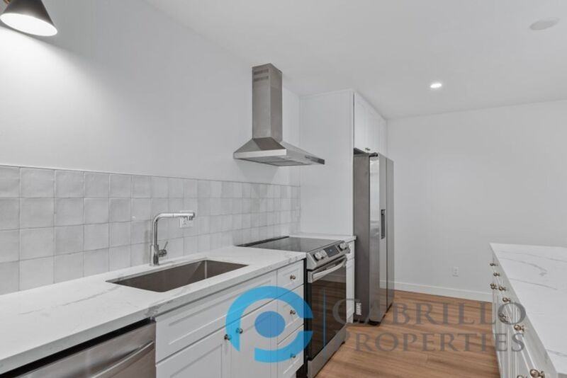 3645 Logan Ave - Photo 7 of 21