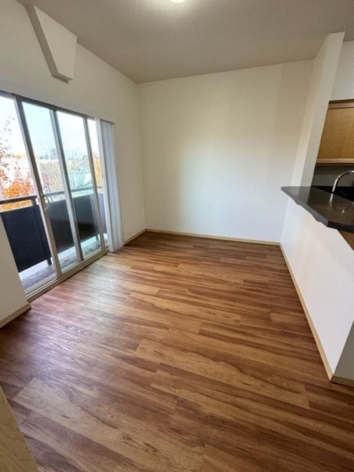 Louis York Apartments - Photo 6 of 22