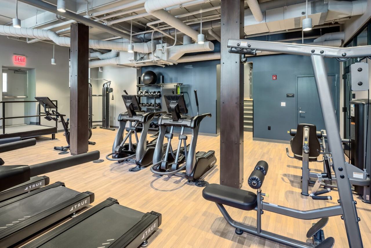 Atrio Boston - Photo 6 of 33