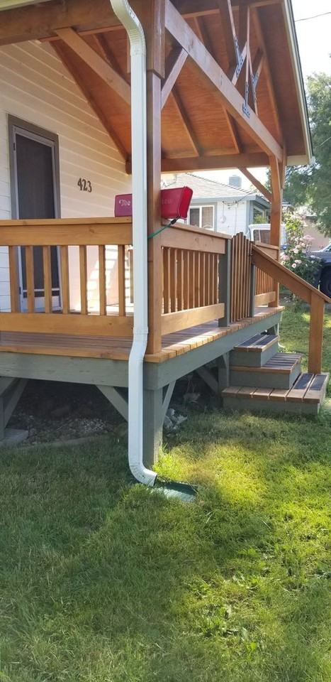 423 Ne Johnson St - Photo 2 of 12