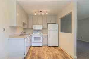 featured image of 5915 Kenneth Ave