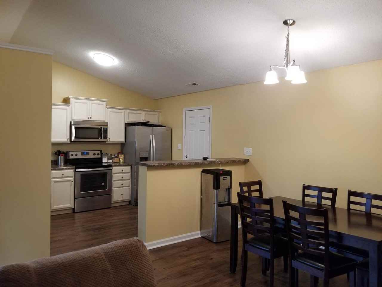 2439 Saddleridge Dr - Photo 3 of 19