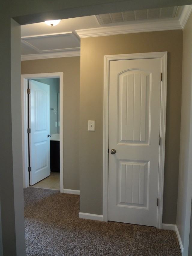 933 Dynamo Ln - Photo 5 of 11
