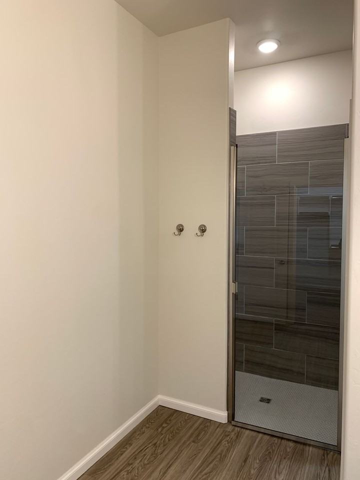 3423 Enclave Pl - Photo 2 of 17