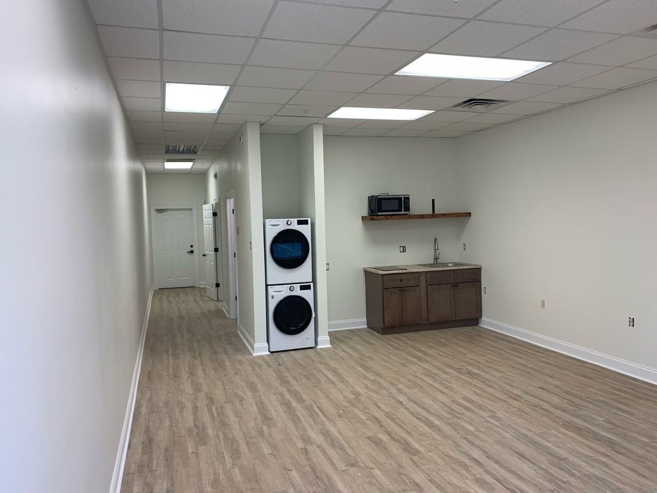 820 Lafitte St - Photo 2 of 7