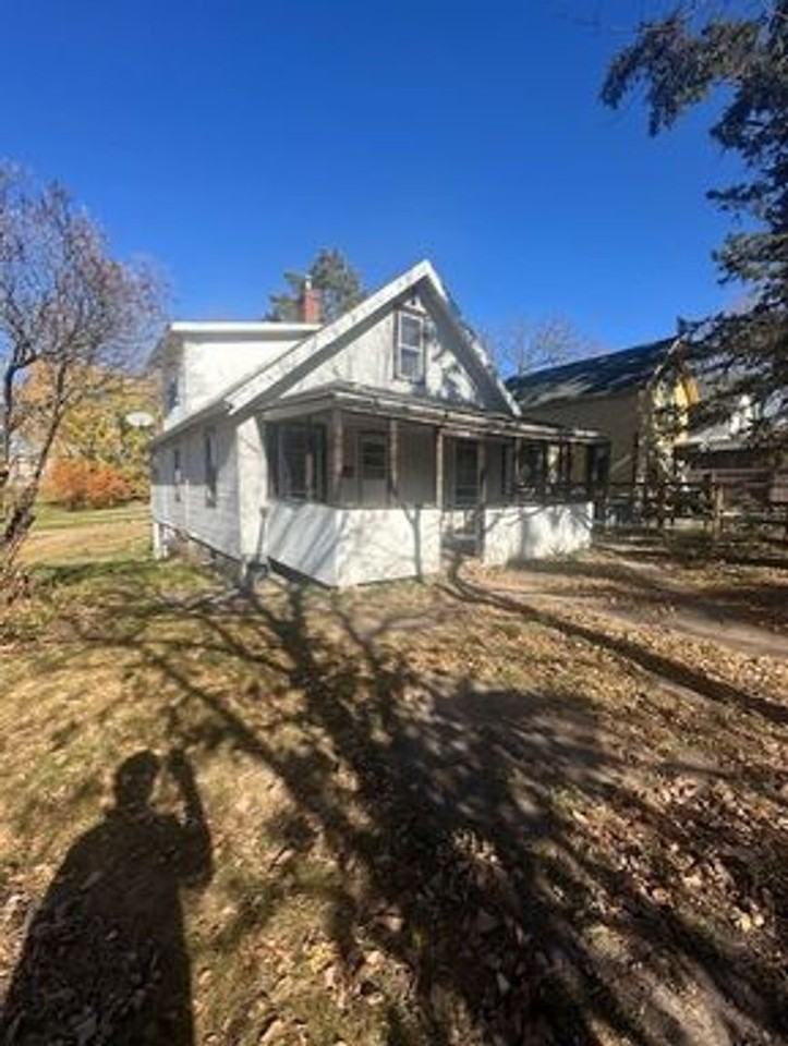 1701 Maple St - Photo 7 of 7