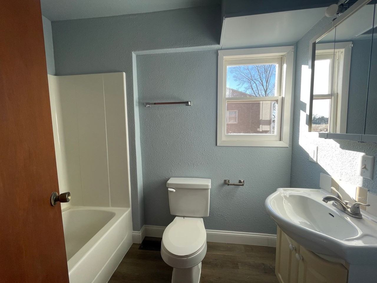 717 N 5th Ave - Photo 4 of 7