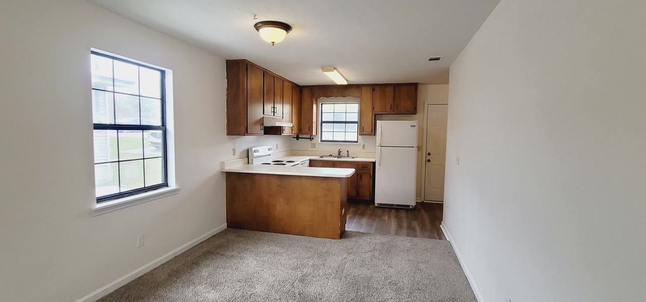 308 Belmont Rd - Photo 2 of 17