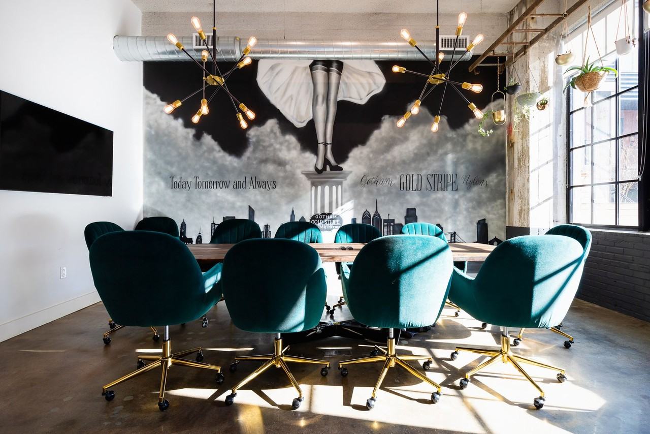 The Gotham Tower - Photo 4 of 50