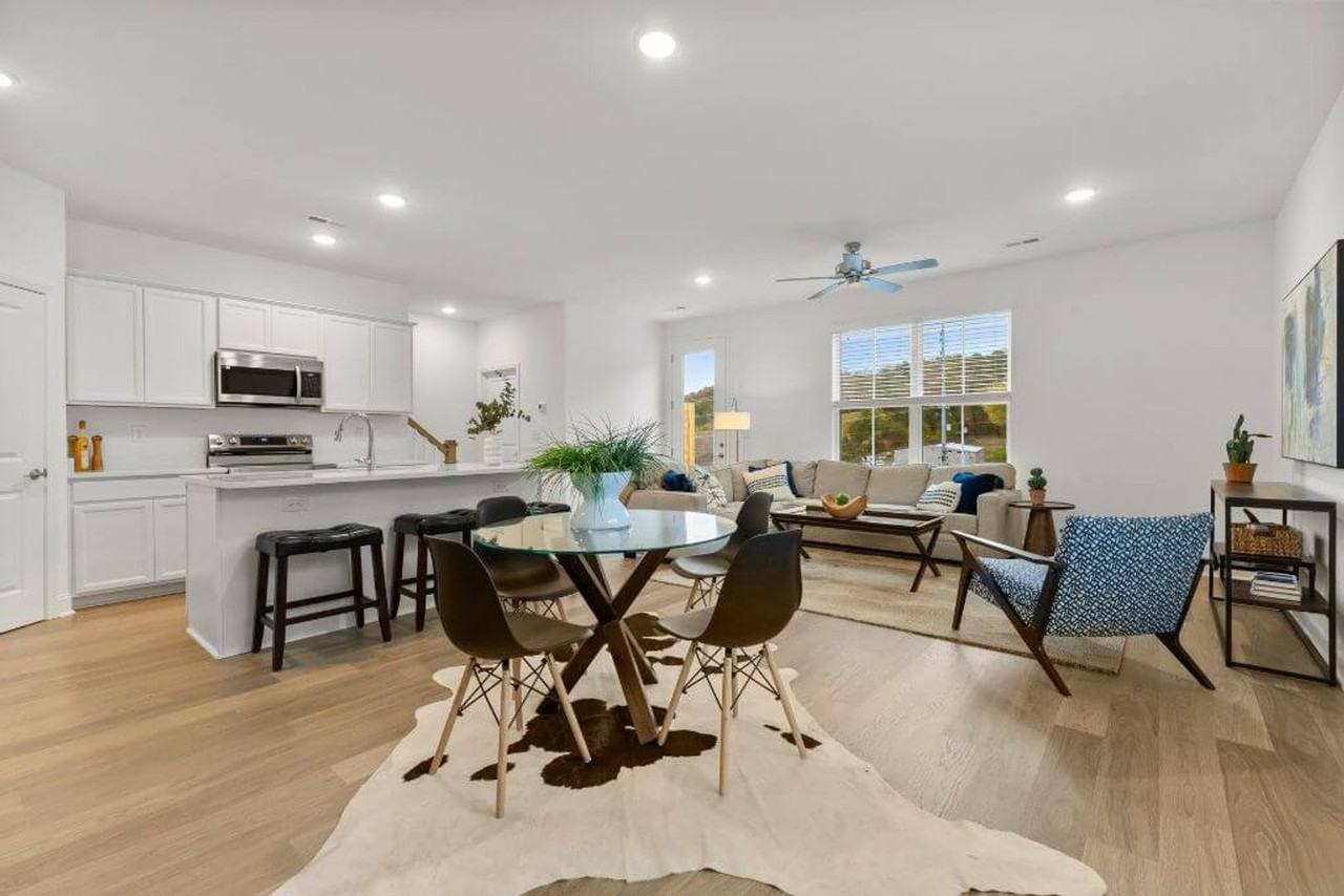 9159 Rolling Stone Way - Photo 3 of 12