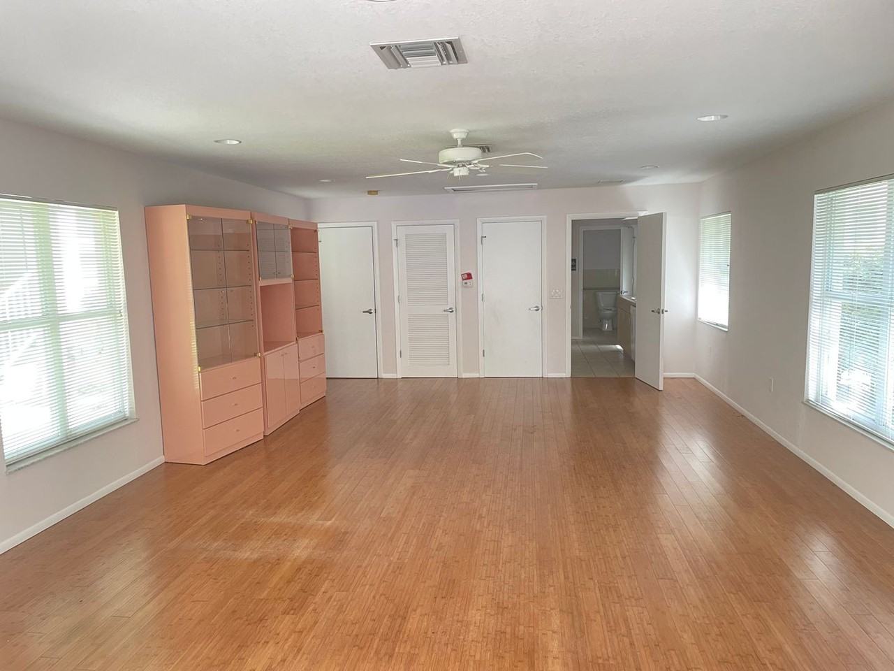 1630 4th St - Photo 3 of 11