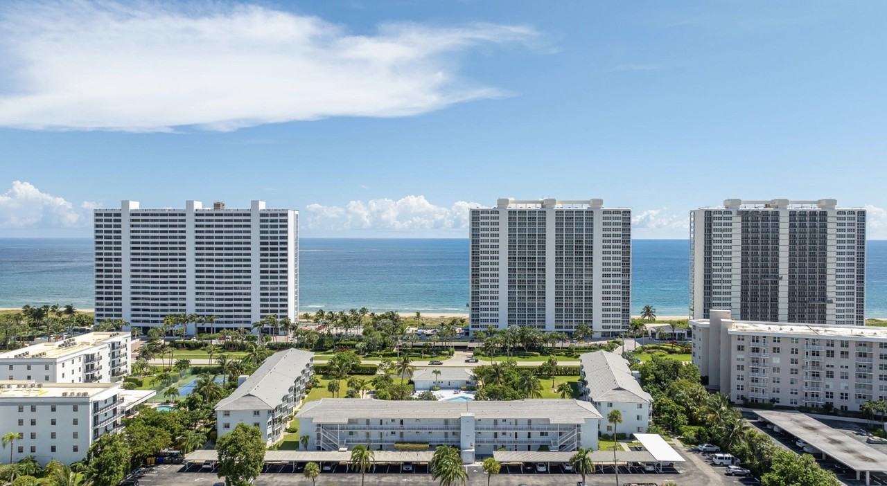 2700 Banyan Road - Photo 3 of 5