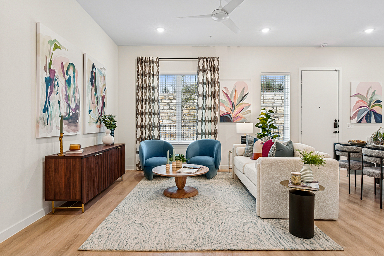 Oasis at Stone Oak - Photo 6 of 40