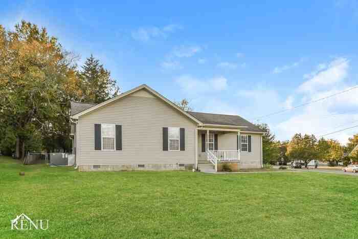 2827 Black Stallion Ct - Photo 3 of 18