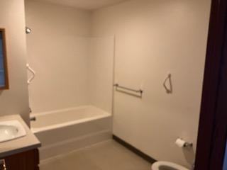 Ellsworth Town Homes - Photo 7 of 11