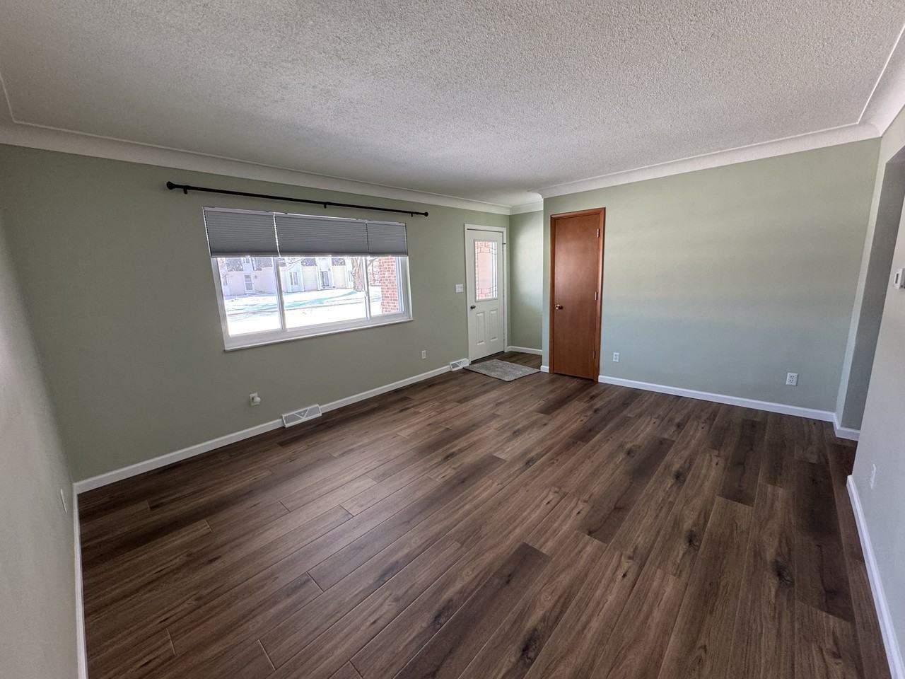 312 Donbar Dr #NA - Photo 3 of 24