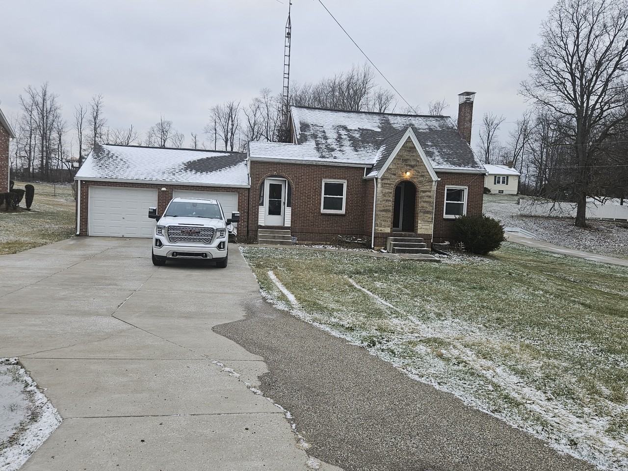 3721 Dueber Ave Sw #NA - Photo 3 of 18