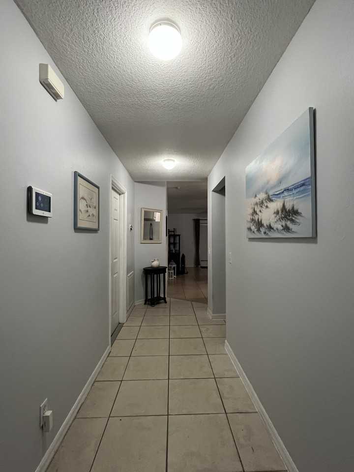 213 13th St Sw #NA - Photo 5 of 31