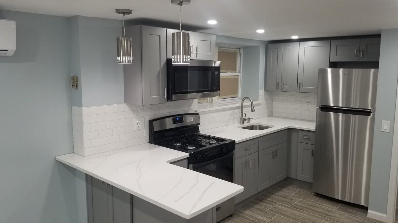 5402 Beverley Rd #1 - Photo 2 of 10