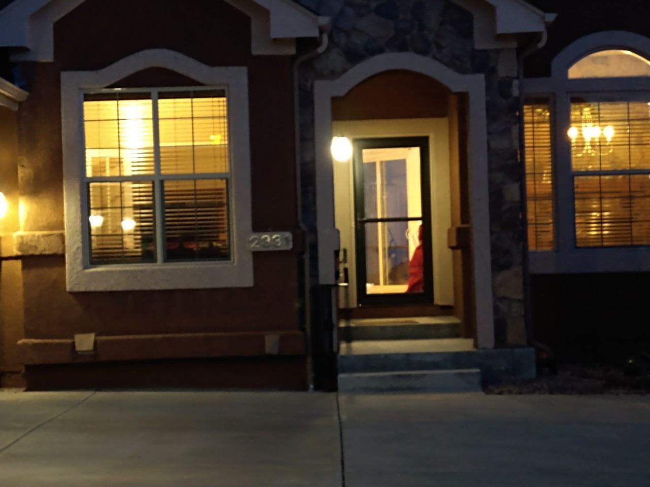 2331 Ledgewood Dr #NA - Photo 3 of 34