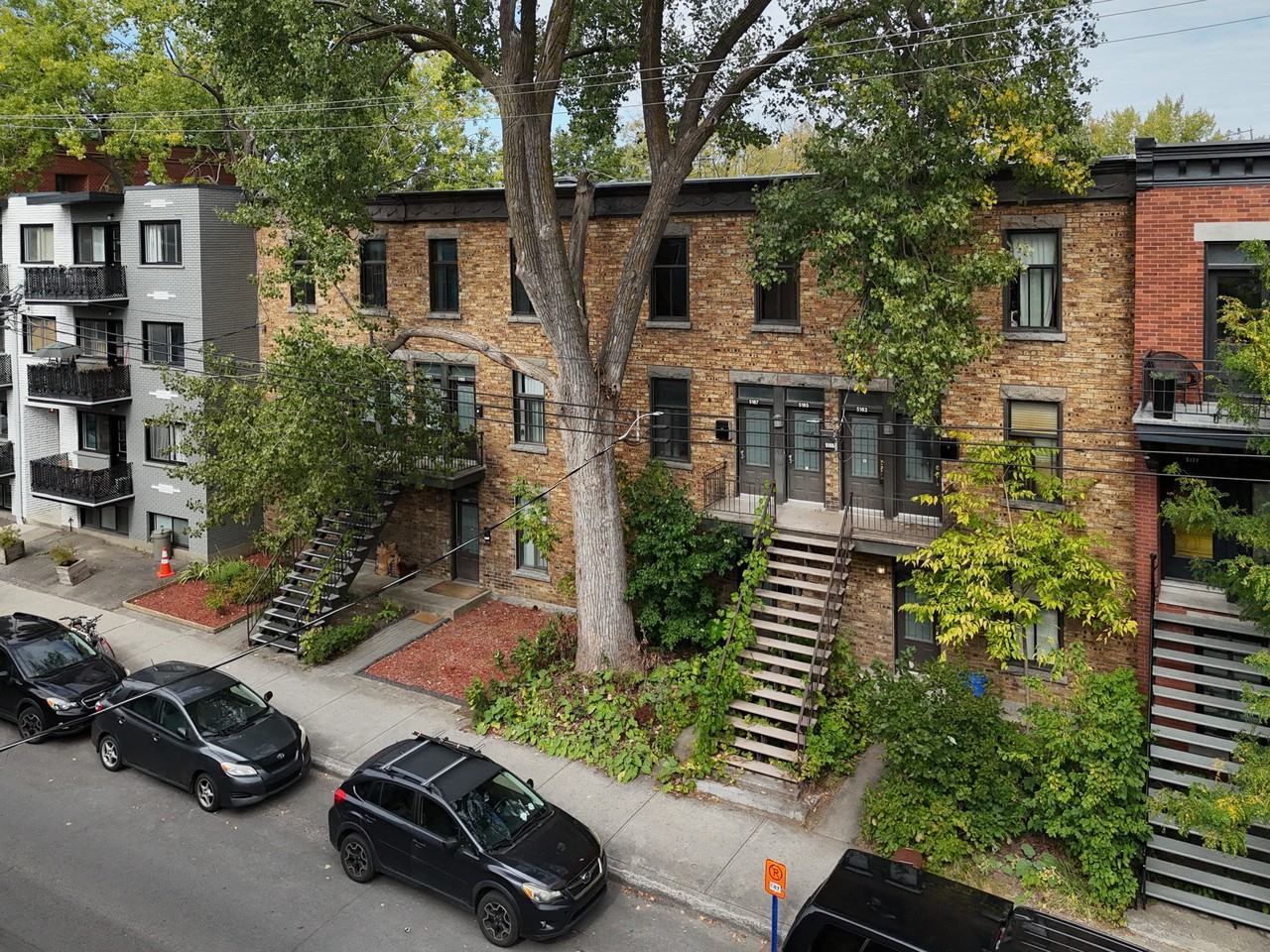 5187 Drolet St - Photo 2 of 6