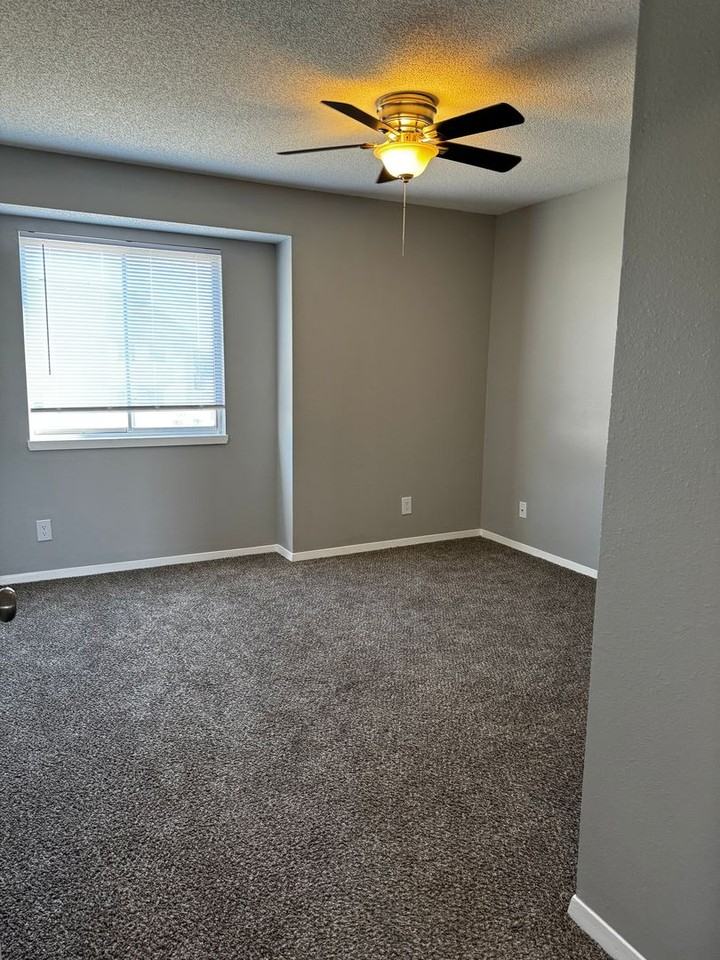 Park Meadows - Photo 3 of 34