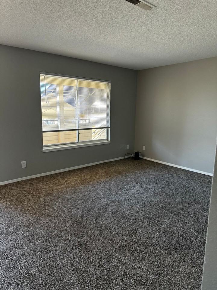 Park Meadows - Photo 4 of 34