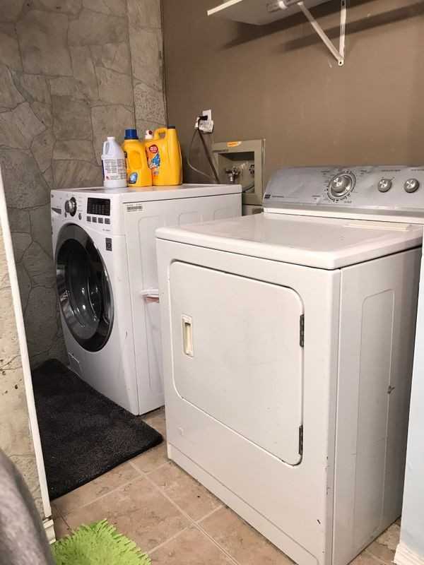 7011 W 3980 S - Photo 2 of 11