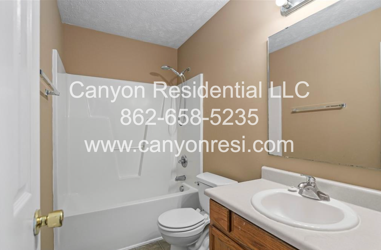 141 Kendall Ct - Photo 7 of 10