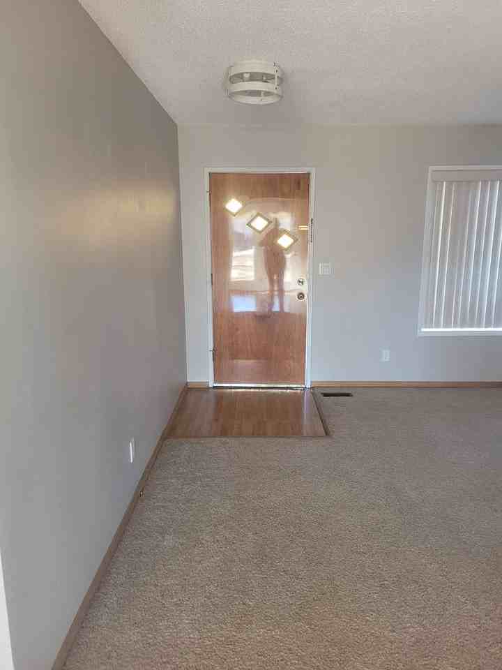 2611 Madison St - Photo 4 of 25