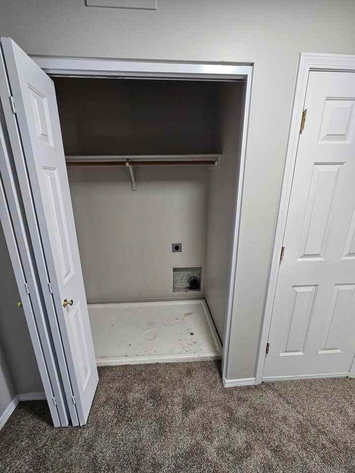 16023 N 19th St - Photo 6 of 8