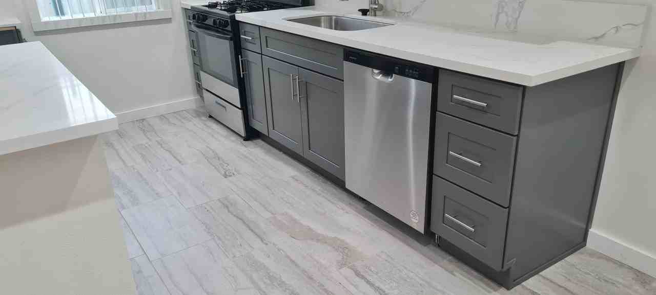 1439 W Almond Ave - Photo 5 of 9