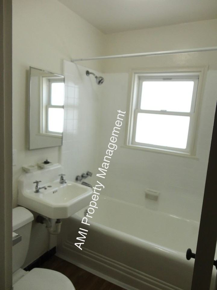 3962 Illinois St - Photo 6 of 7