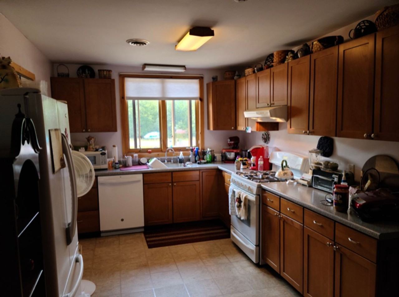 10 Watson Rd - Photo 2 of 7